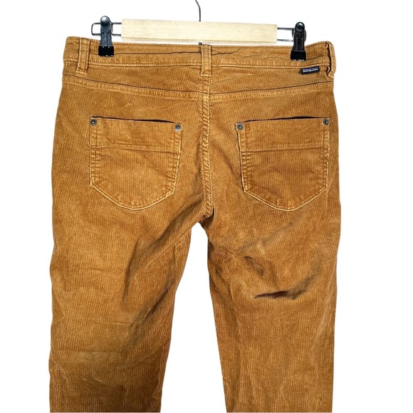 PATAGONIA Everyday Fitted Organic Cotton Corduroy Pants in bence brow - Picture 8 of 14